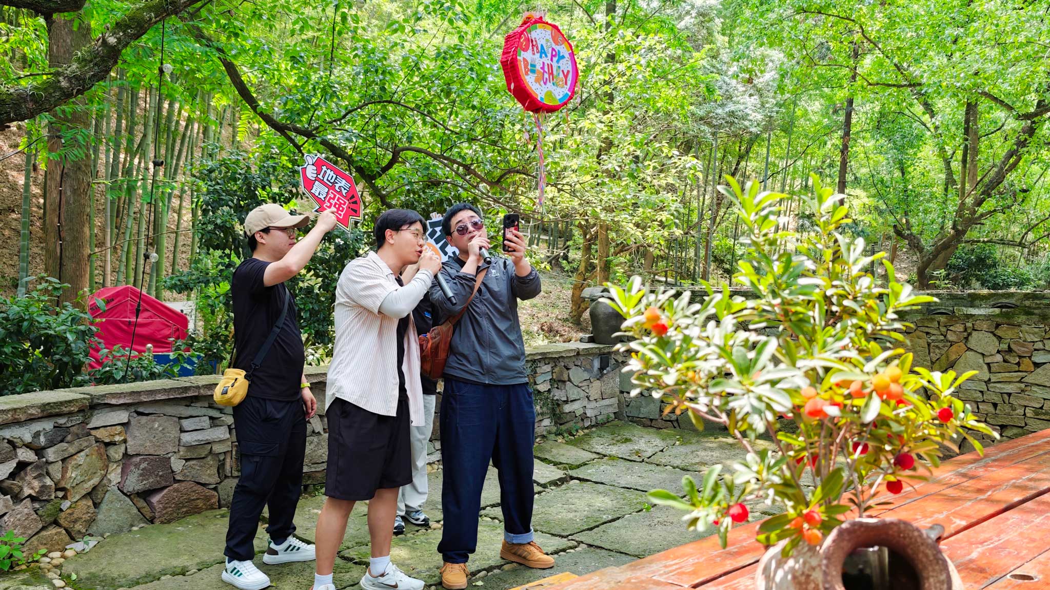 Mianxuan Fastener birthday celebration singing performance team building Nanlian Village 2026